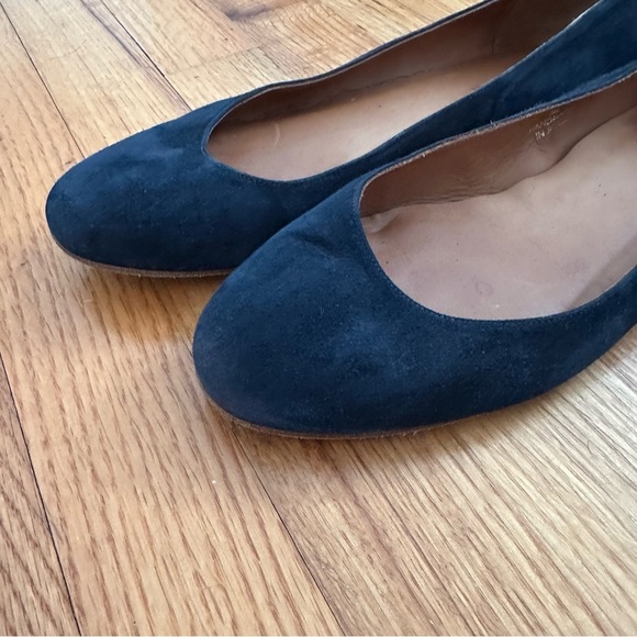 Margaux The Classic Midnight Blue Suede Round Toe Ballet Flat Size 38 - Picture 13 of 16